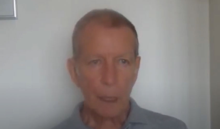 Cemal Oğuz Bengi'nin Mora Terapi ile Sigaradan Kurtuluyorum Öyküsü